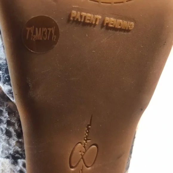 Jessica Simpson Winslo Python Platform Heels 7.5 - Picture 10 of 10